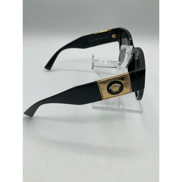 Pre-Owned Versace Unisex Polarized Sunglasses, Model 4437-U-Black/Gold - Picture 2 of 8